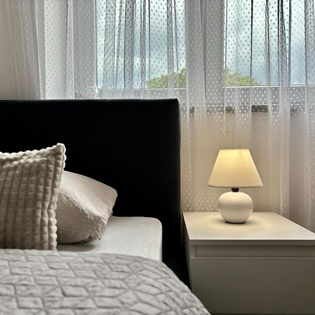 Apartment "Gabrijela" Pula Bagian luar foto