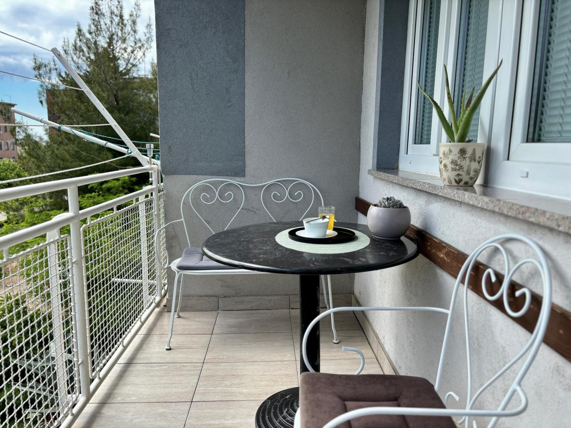 Apartment "Gabrijela" Pula Bagian luar foto